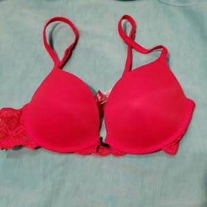 VS Pink Push-up bra 34B red smooth cups lace sides